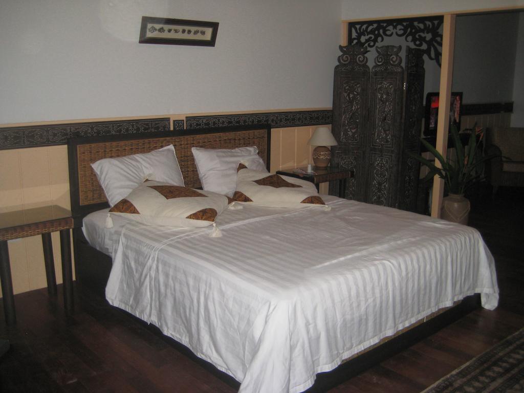 Selera Dunia Boutique Hotel Уиндуардсайд Стая снимка